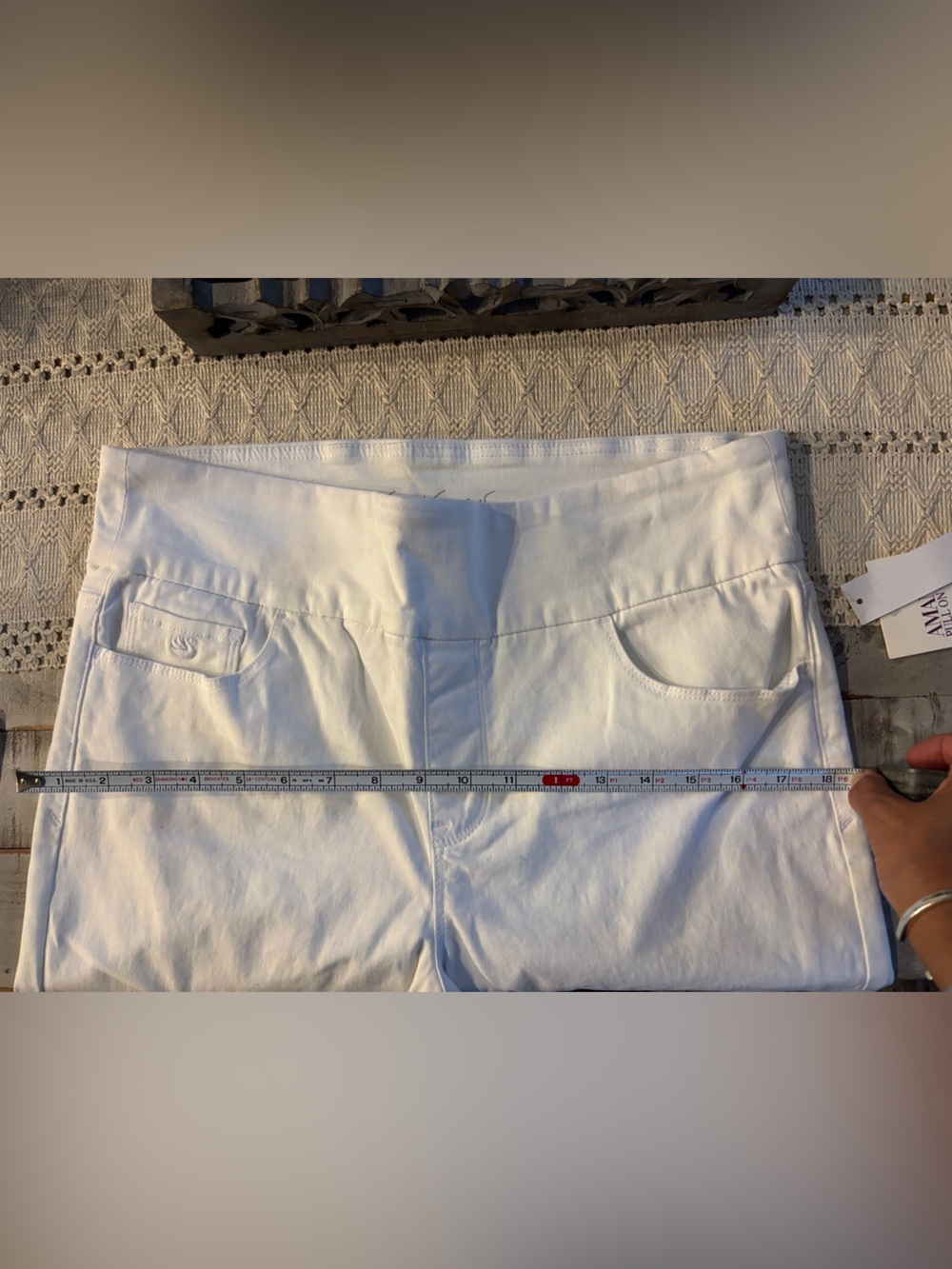 Gloria Vanderbilt White Ankle Crop Jeans - Picture 7 of 8